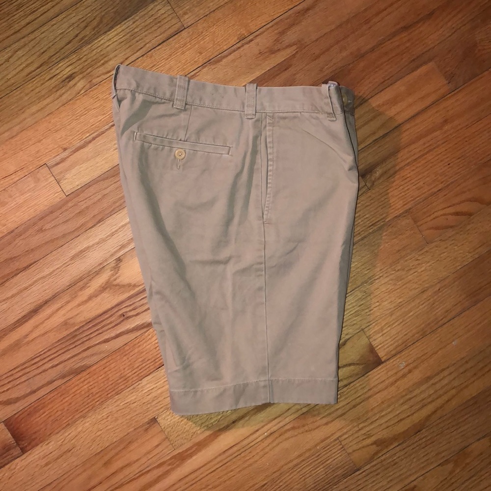 Men’s Khaki Shorts